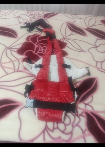 Kırmızı Bebek Taşıyıcı - Görsel 2