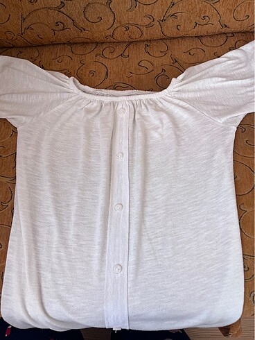 Diğer omzu açık vintage bluz