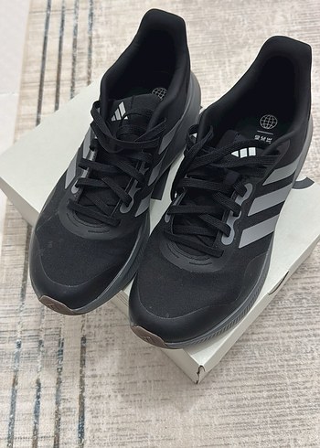 Siyah Bağcıklı Erkek Spor Ayakkabısı - Görsel 3