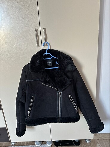 Pull & Bear kürklü biker ceket