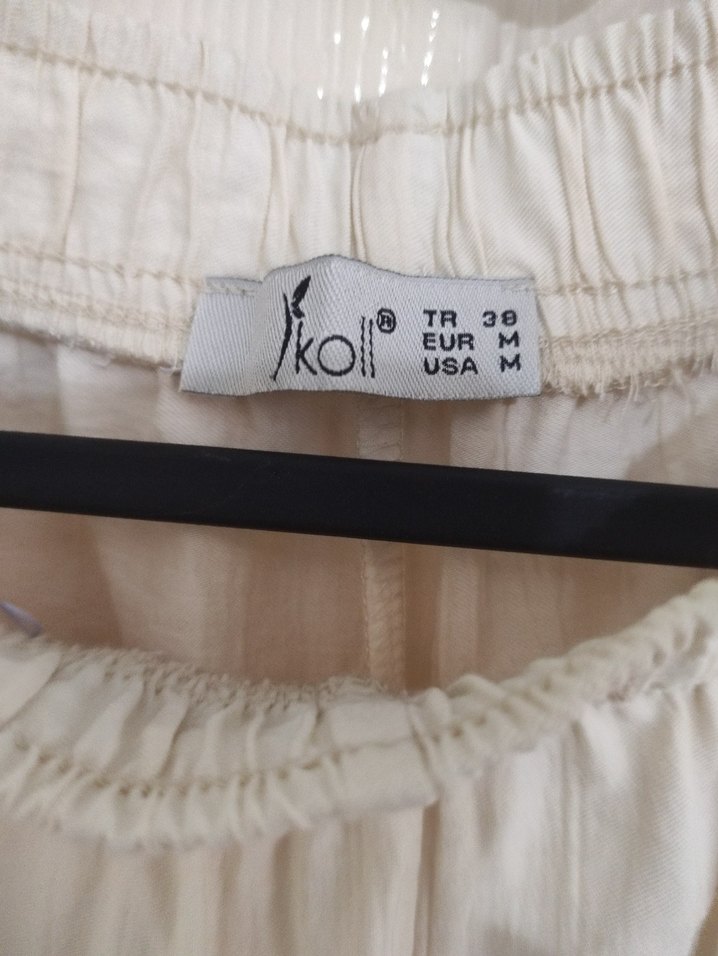 Düğmeli Uzun Kollu krem takım - Görsel 3