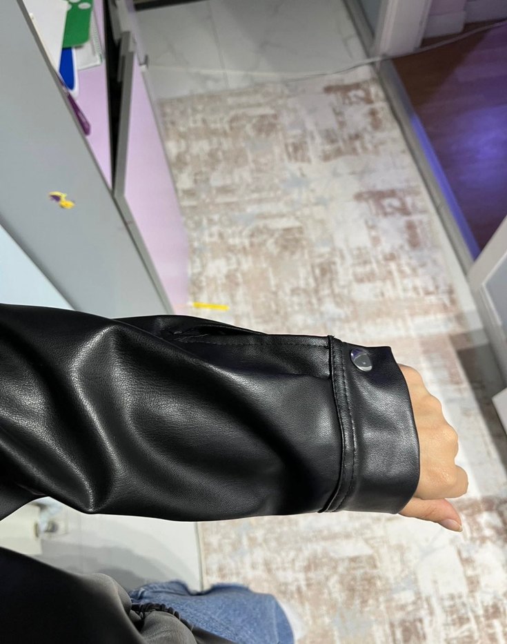 Kadın Siyah Deri Ceket - Görsel 3