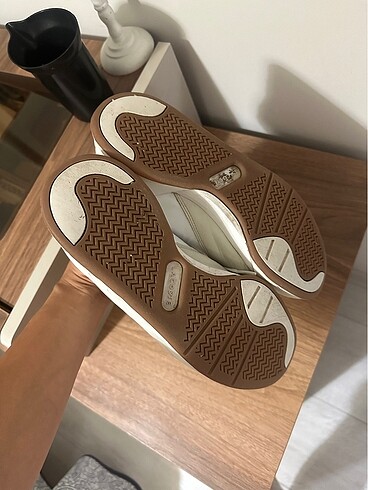 38 Beden beyaz Renk Lacoste Ayakkabı