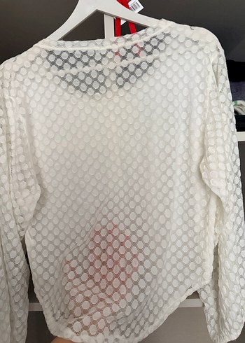 Uzun Kollu Beyaz Dantel Detaylı Bluz - Görsel 2