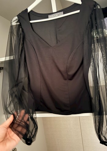 Uzun Kollu Siyah Gotik V Yaka Bluz - Görsel 2