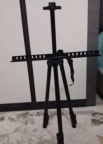 Siyah Ayarlanabilir Tripod şövale - Görsel 15