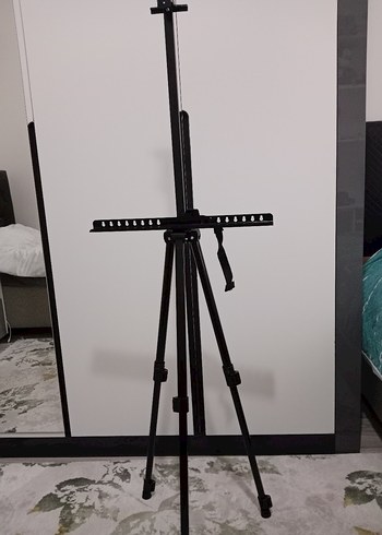 Siyah Ayarlanabilir Tripod şövale - Görsel 10