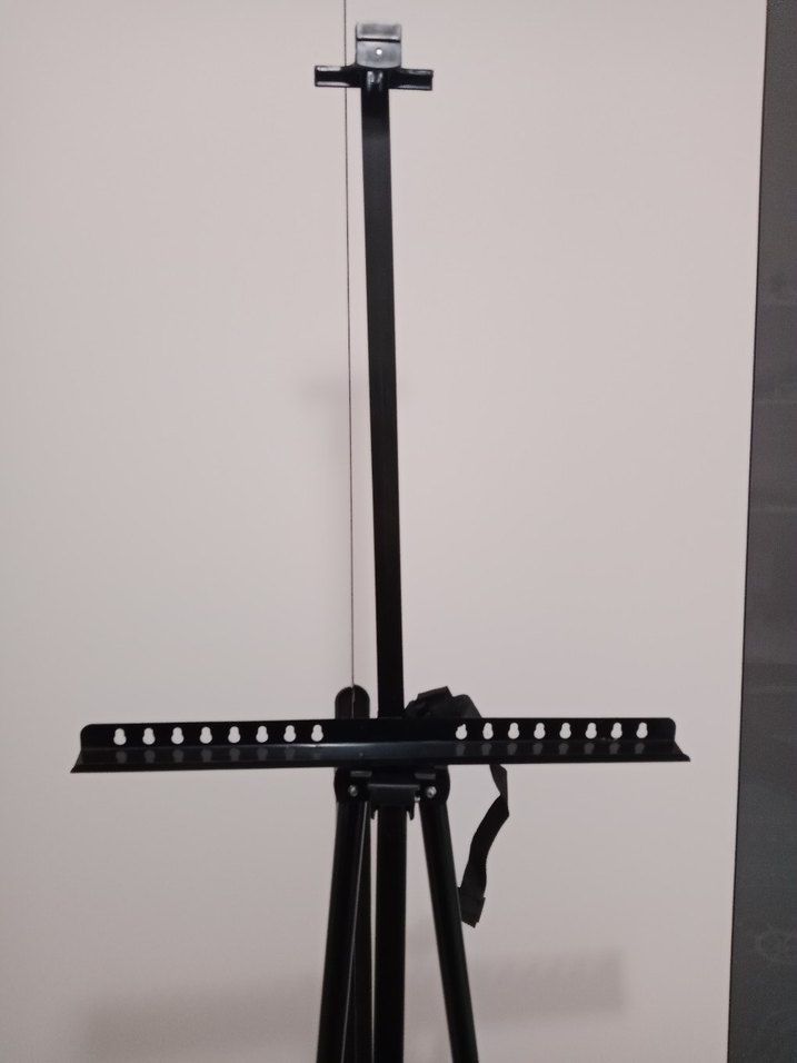 Siyah Ayarlanabilir Tripod şövale - Görsel 4