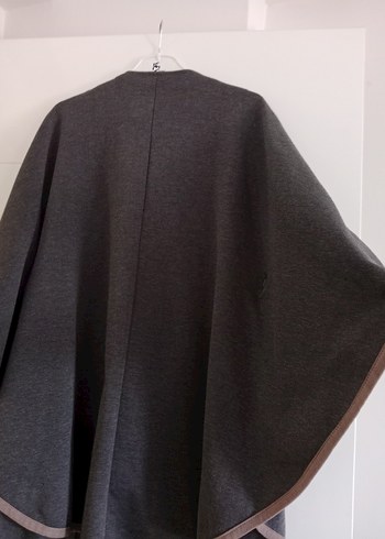 Düğmeli Gri Kadın Uzun Kollu Panço - Görsel 11