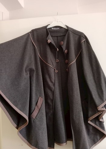 Düğmeli Gri Kadın Uzun Kollu Panço - Görsel 2