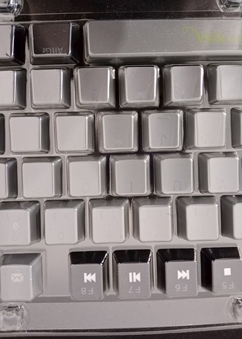 Siyah Mekanik Klavye Turuncu Vurgularla - Görsel 11