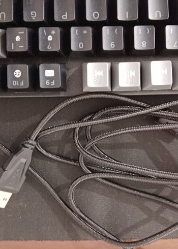 Siyah Mekanik Klavye Turuncu Vurgularla - Görsel 6