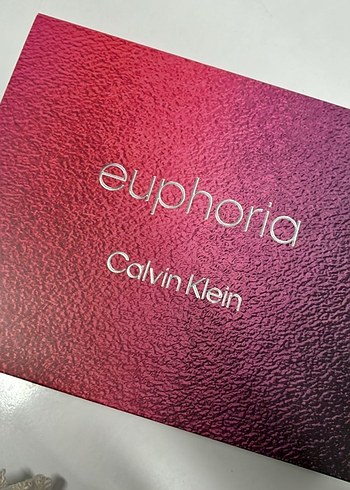 Calvin Klein Euphoria Parfüm Seti (SIFIR) - Görsel 2