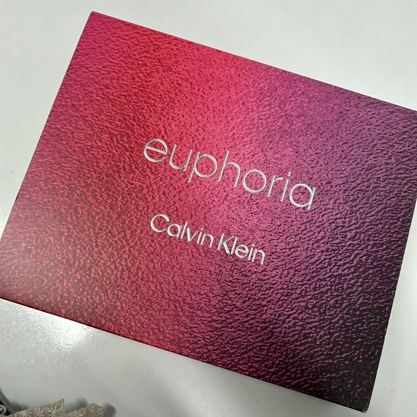 Calvin Klein Euphoria Parfüm Seti (SIFIR) - Görsel 2