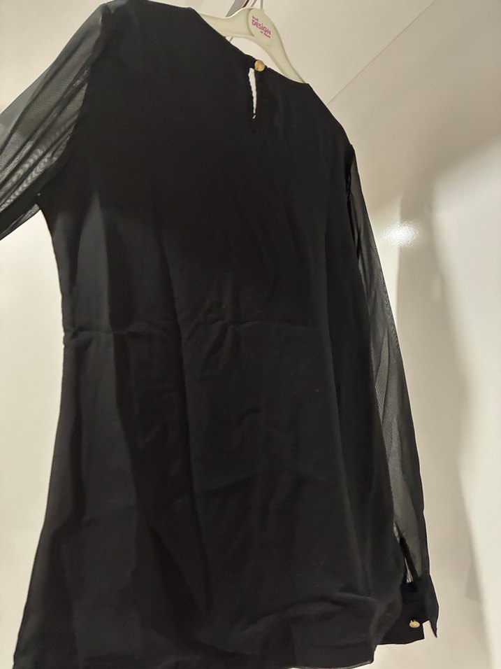 Siyah Payetli Yakalı Uzun Kollu Gömlek/Bluz - Görsel 3