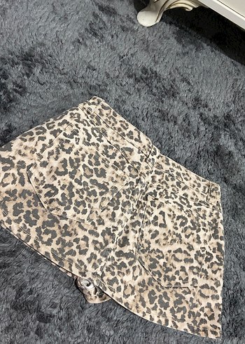 STRADİVARİUS şort etek - Görsel 4