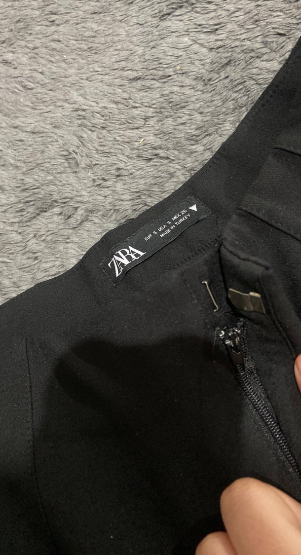 Zara Kadın Mini şort Sıcak Kumaşlı - Görsel 2