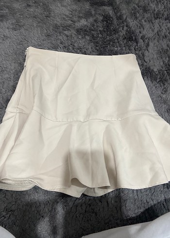 Zara Beyaz Mini şort Etek - Görsel 4