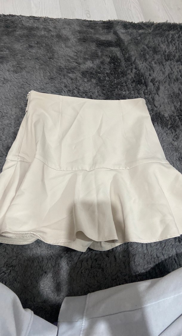 Zara Beyaz Mini şort Etek - Görsel 4