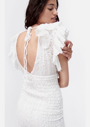 Zara Fırfırlı V Yaka Beyaz Keten Mini Elbise - Görsel 3