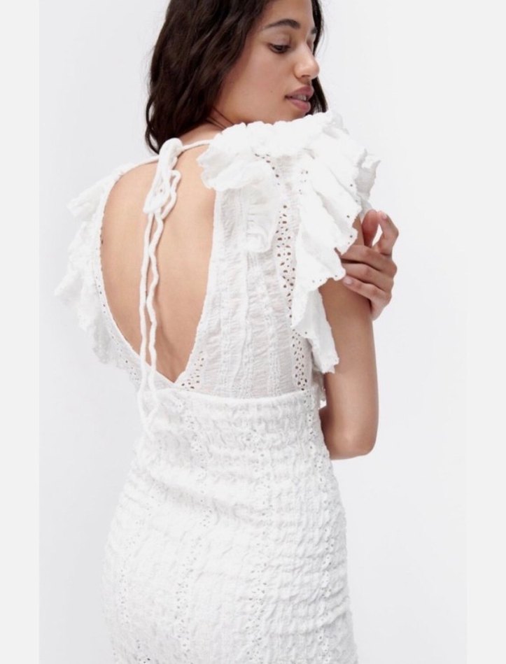 Zara Fırfırlı V Yaka Beyaz Keten Mini Elbise - Görsel 3