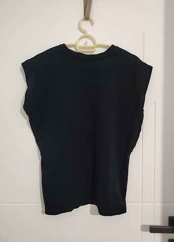 Bisiklet Yaka Kolsuz Basic Kadın T-shirt 