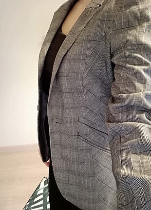 Kısa ekoseli ceket