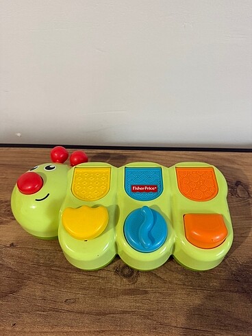 Fisher price eğlenceli tırtıl