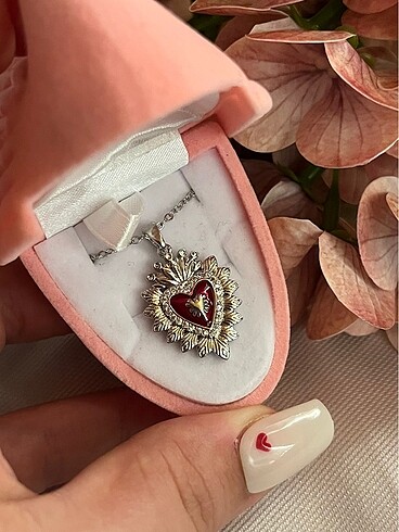 Accessorize Kalp kolye