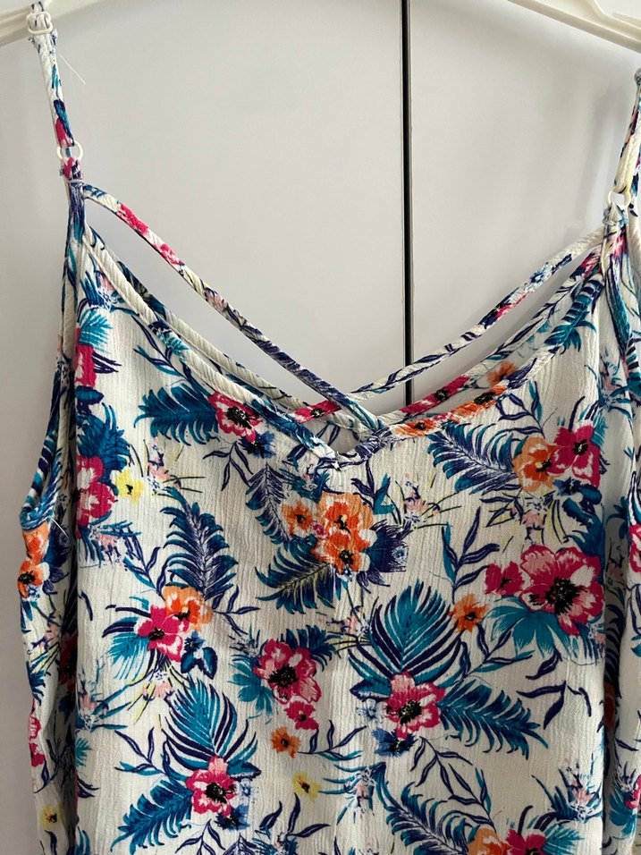 Çiçek Desenli Askılı Bluz - Görsel 2