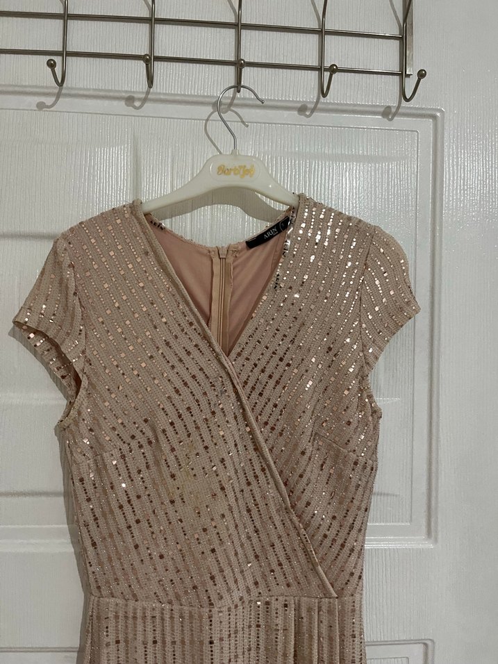 Bej İşlemeli Uzun Abiye Elbise - Görsel 2