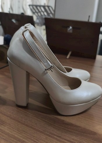 topuklu ayakkabı - Görsel 4