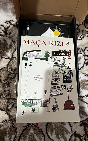 Maça Kızı 8 , 2.Kitap Kutulu Set