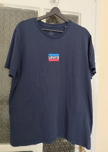 Erkek Lacivert Levi's Baskılı Tişört