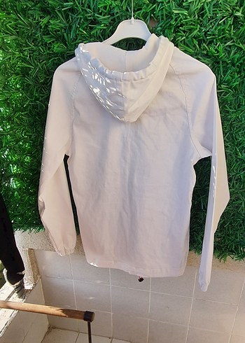 Kapüşonlu Beyaz Erkek Mini Yağmurluk - Görsel 10