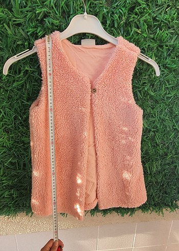 lcw 9/10 yas Kız Çocuk Pembe Peluş Yelek - Görsel 5