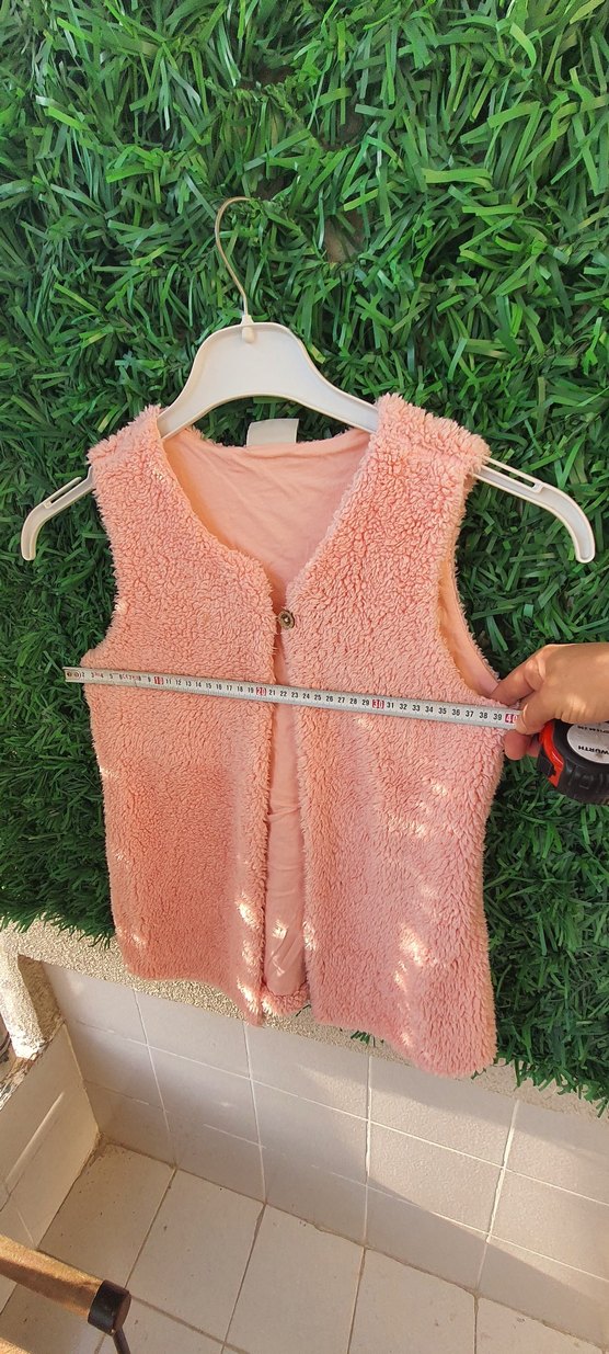 lcw 9/10 yas Kız Çocuk Pembe Peluş Yelek - Görsel 3