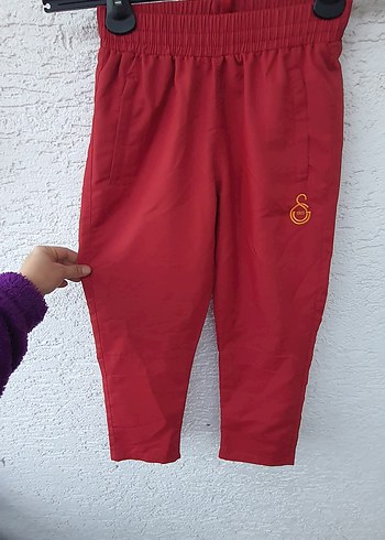 Kızlar İçin Kırmızı Streetwear Eşofman Altı - Görsel 2