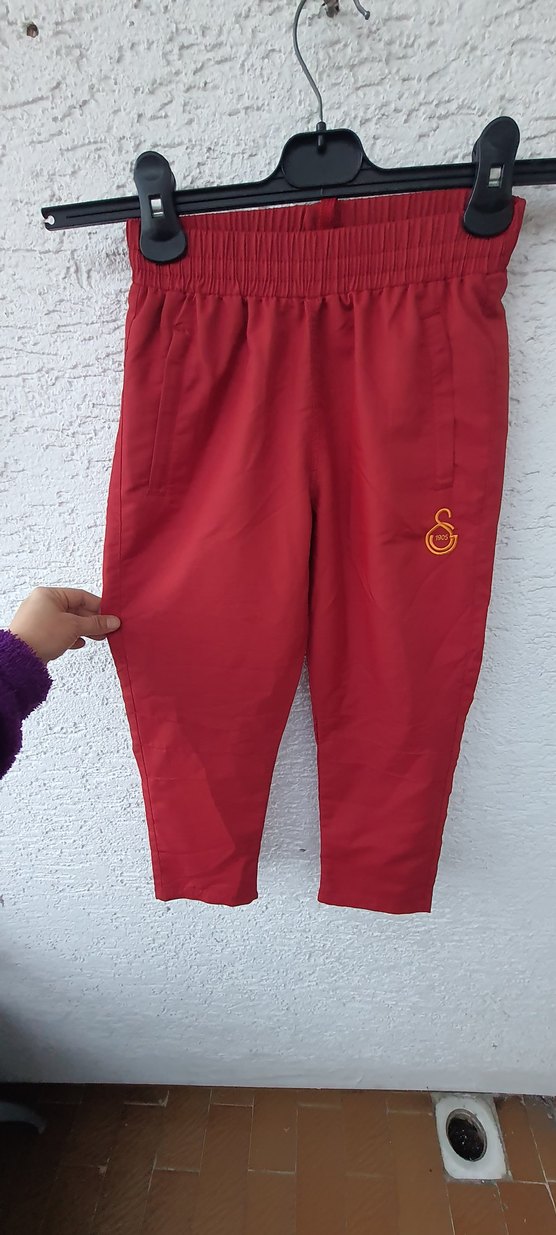 Kızlar İçin Kırmızı Streetwear Eşofman Altı - Görsel 3