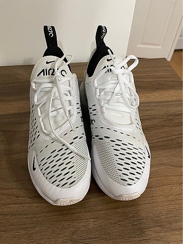 36 Beden Nike air max 270