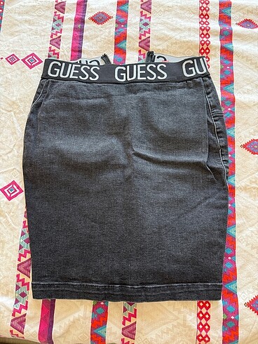Guess kot etek