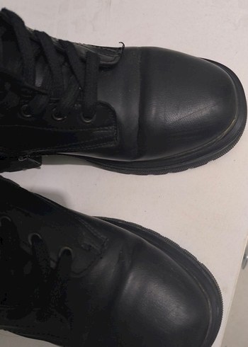 Siyah Deri Kadın Bağcıklı Fermuarlı Bot - Görsel 6