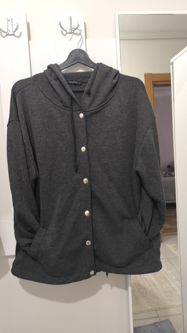 Gri Düğmeli Rahat Kadın Ceket - Görsel 3