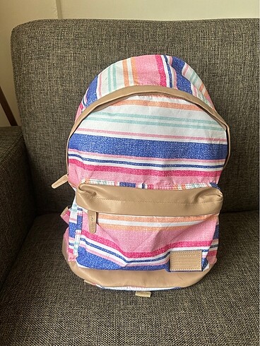 LC Waikiki Renkli sırt çantası