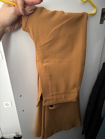 Trendyol İspanyol paça kumaş pantolon