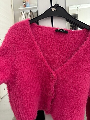 s Beden Crop pembe hırka