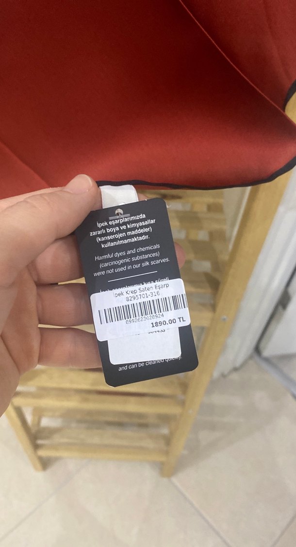 Çok Renkli İpek Kadın eşarp - Görsel 2