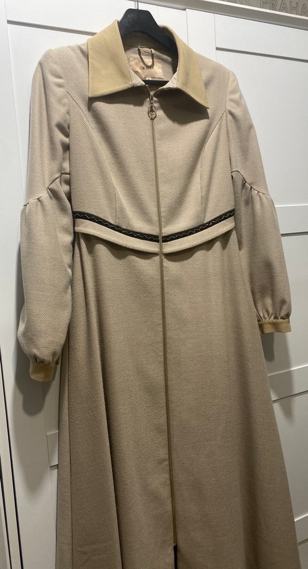 Bej Uzun Kadın Klasik Ofis Kabanı - Görsel 5