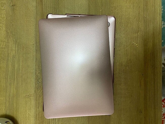 Macbook pro kılıfı