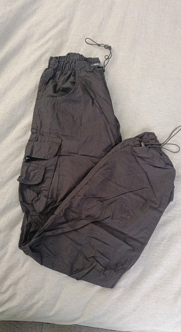 Siyah Bol Kesim paraşüt Kadın Pantolon - Görsel 2